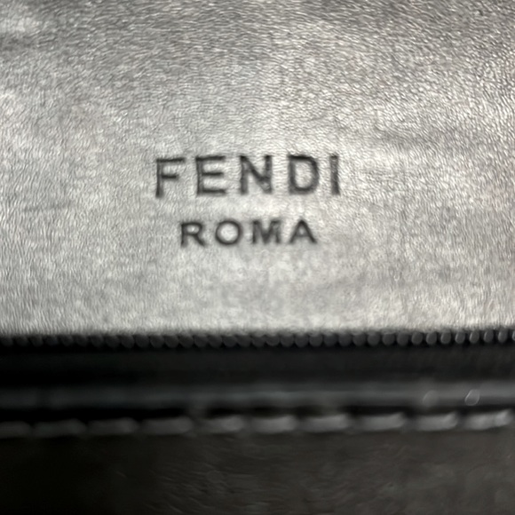 Fendi purse - Picture 5 of 5